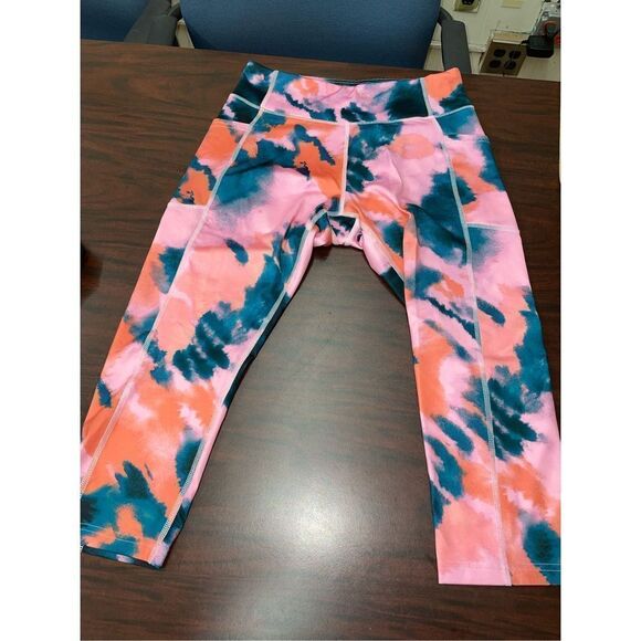 Tek Gear Cropped Active Leggings with Pockets - Picture 1 of 5